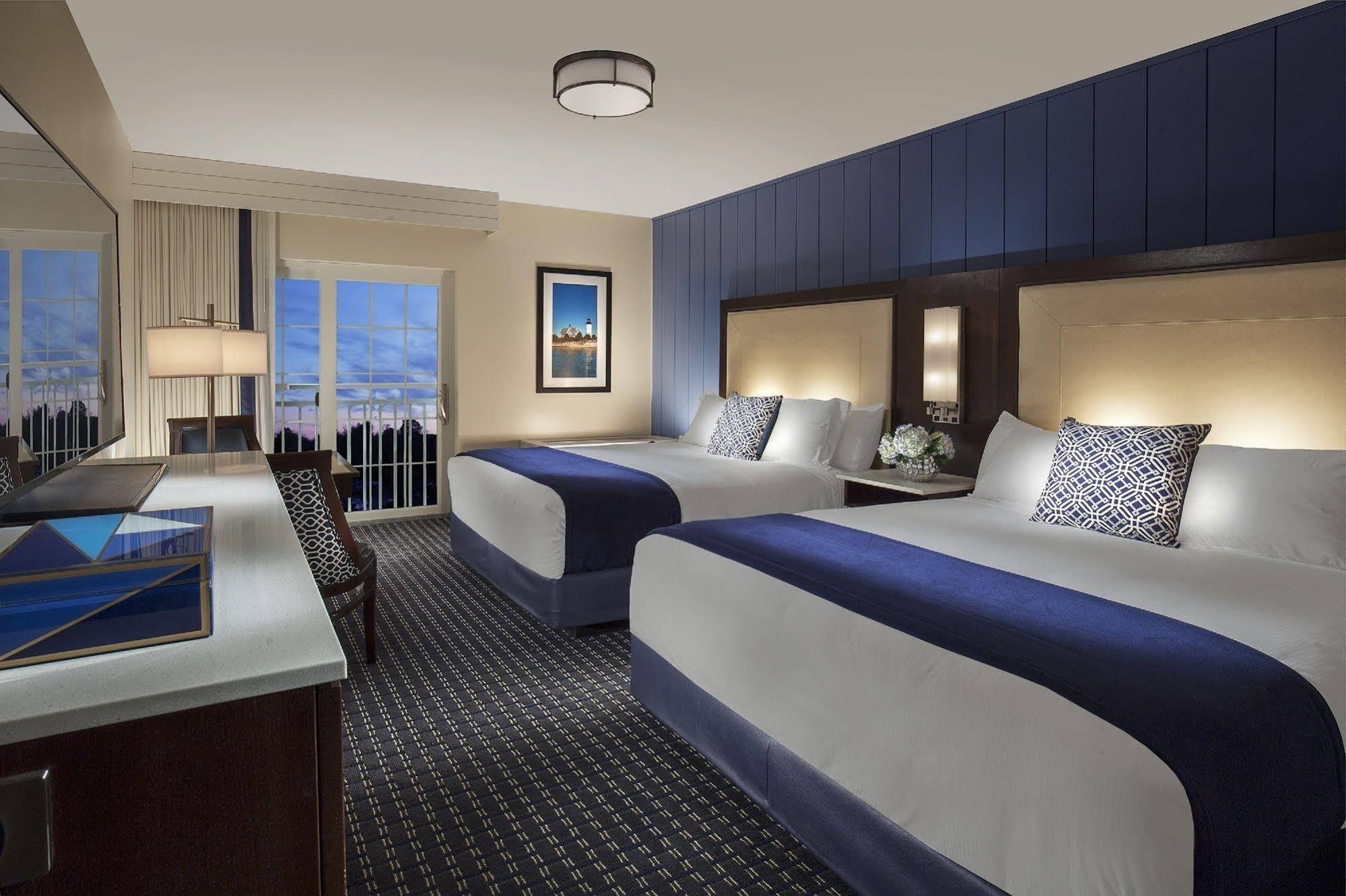 Hyannis Harbor Hotel (Adults Only) Ngoại thất bức ảnh