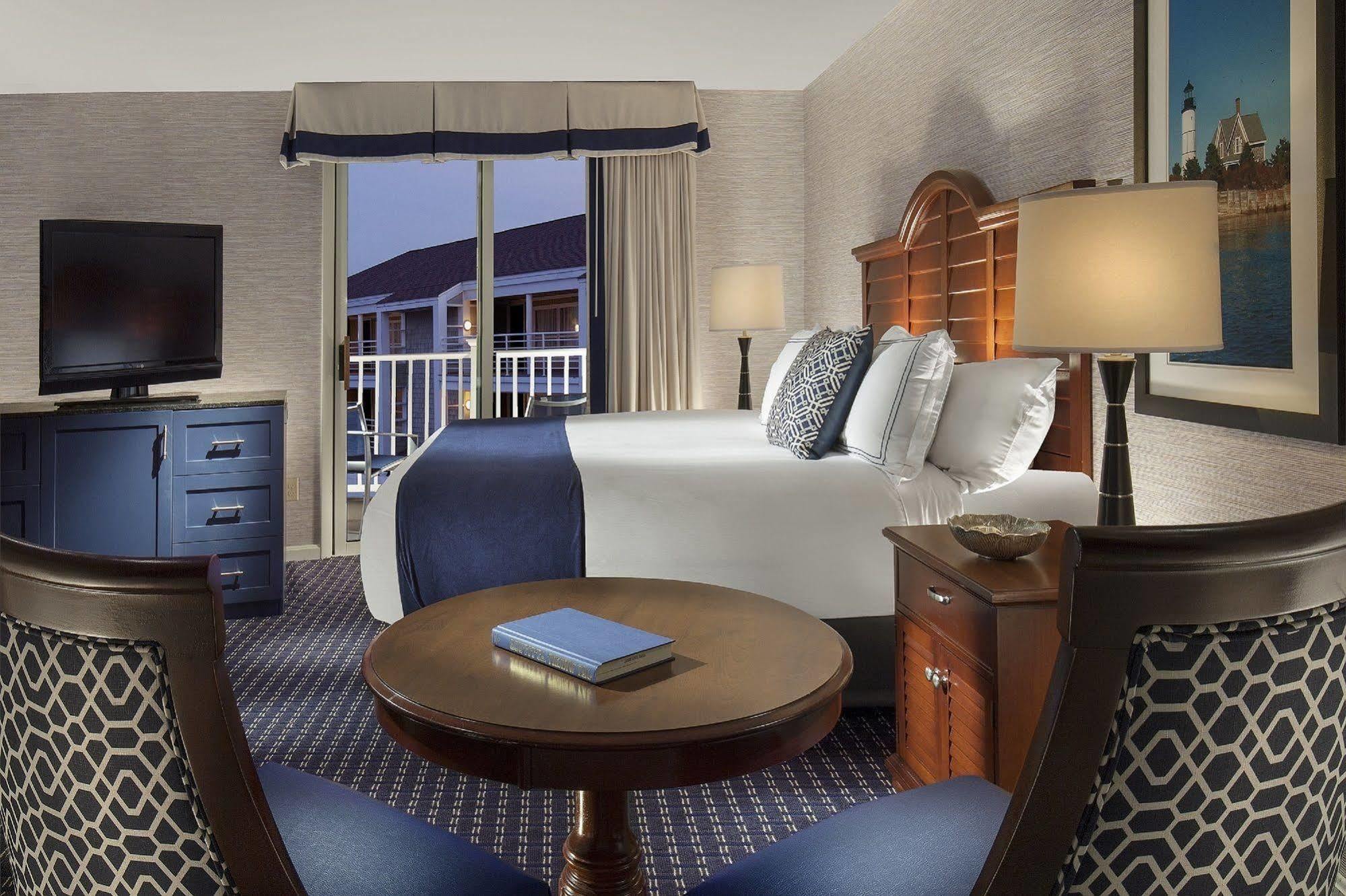 Hyannis Harbor Hotel (Adults Only) Ngoại thất bức ảnh